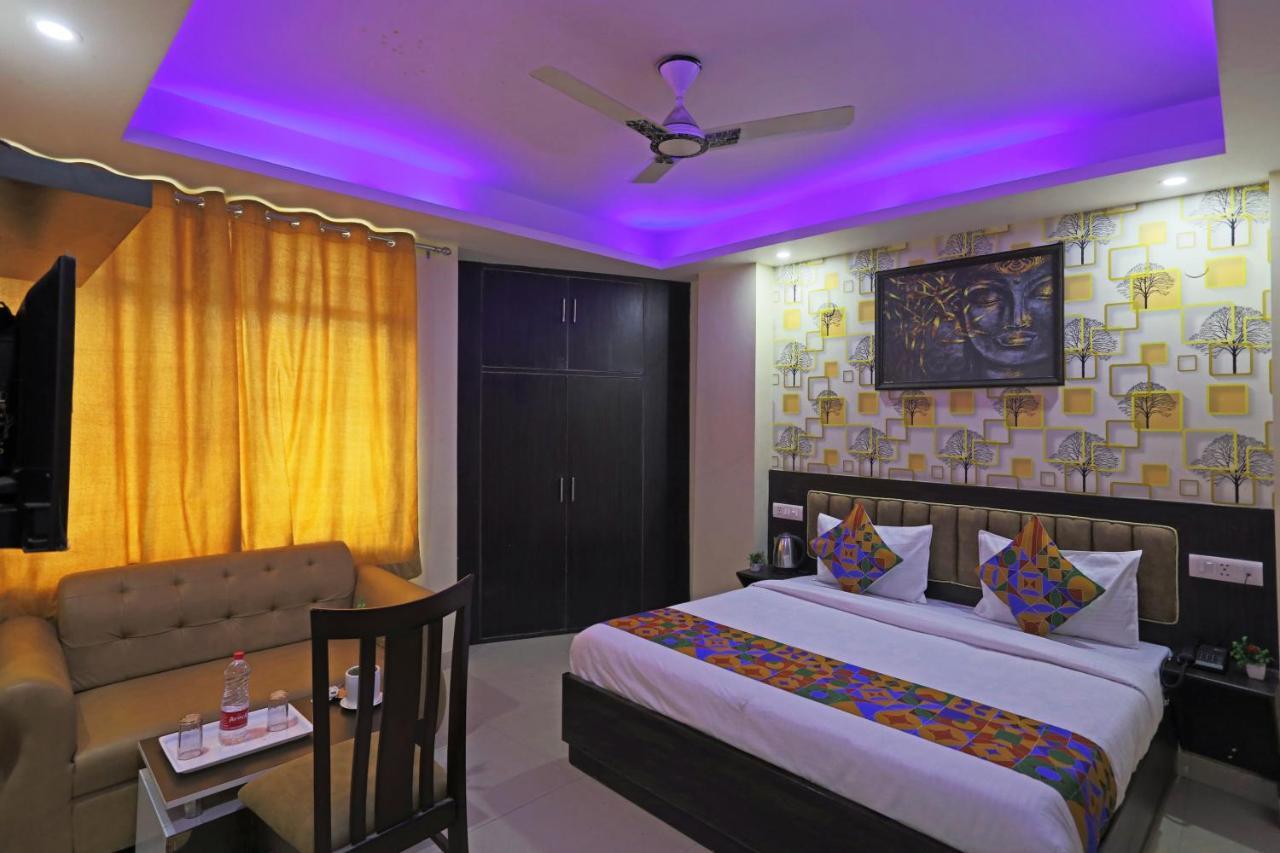 Airport Hotel Rosewood New Delhi Buitenkant foto