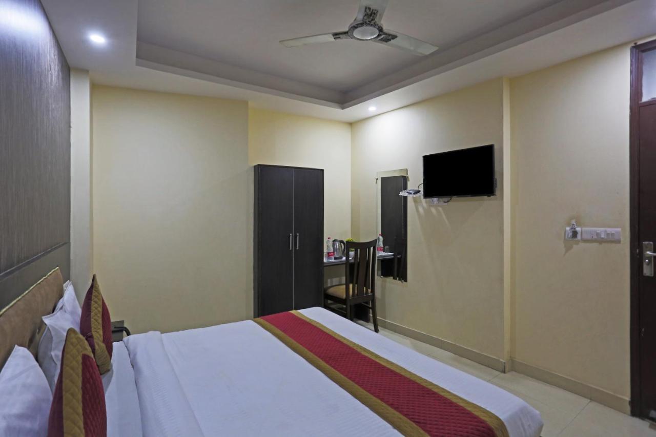 Airport Hotel Rosewood New Delhi Buitenkant foto