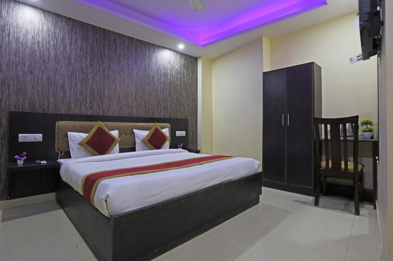 Airport Hotel Rosewood New Delhi Buitenkant foto