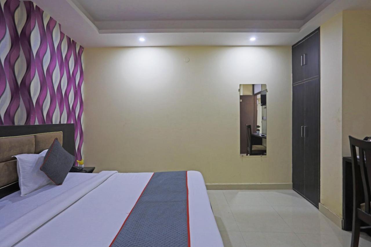 Airport Hotel Rosewood New Delhi Buitenkant foto