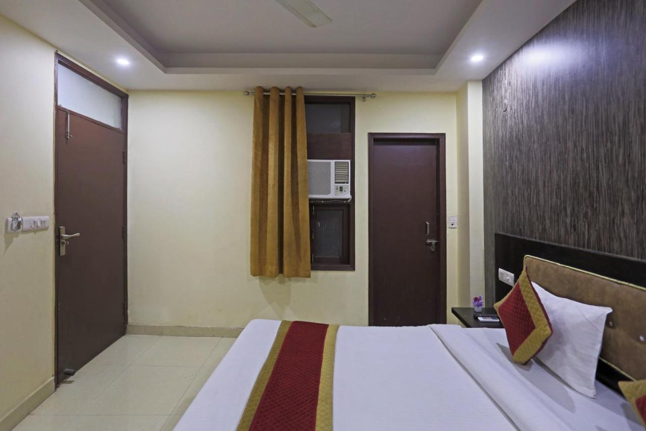 Airport Hotel Rosewood New Delhi Buitenkant foto