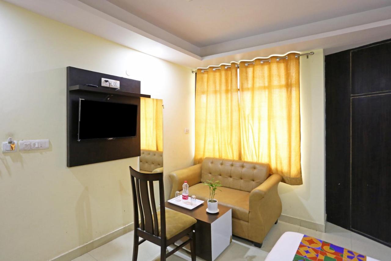 Airport Hotel Rosewood New Delhi Buitenkant foto