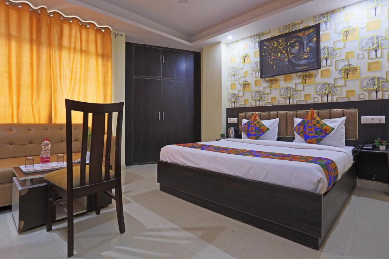 Airport Hotel Rosewood New Delhi Buitenkant foto