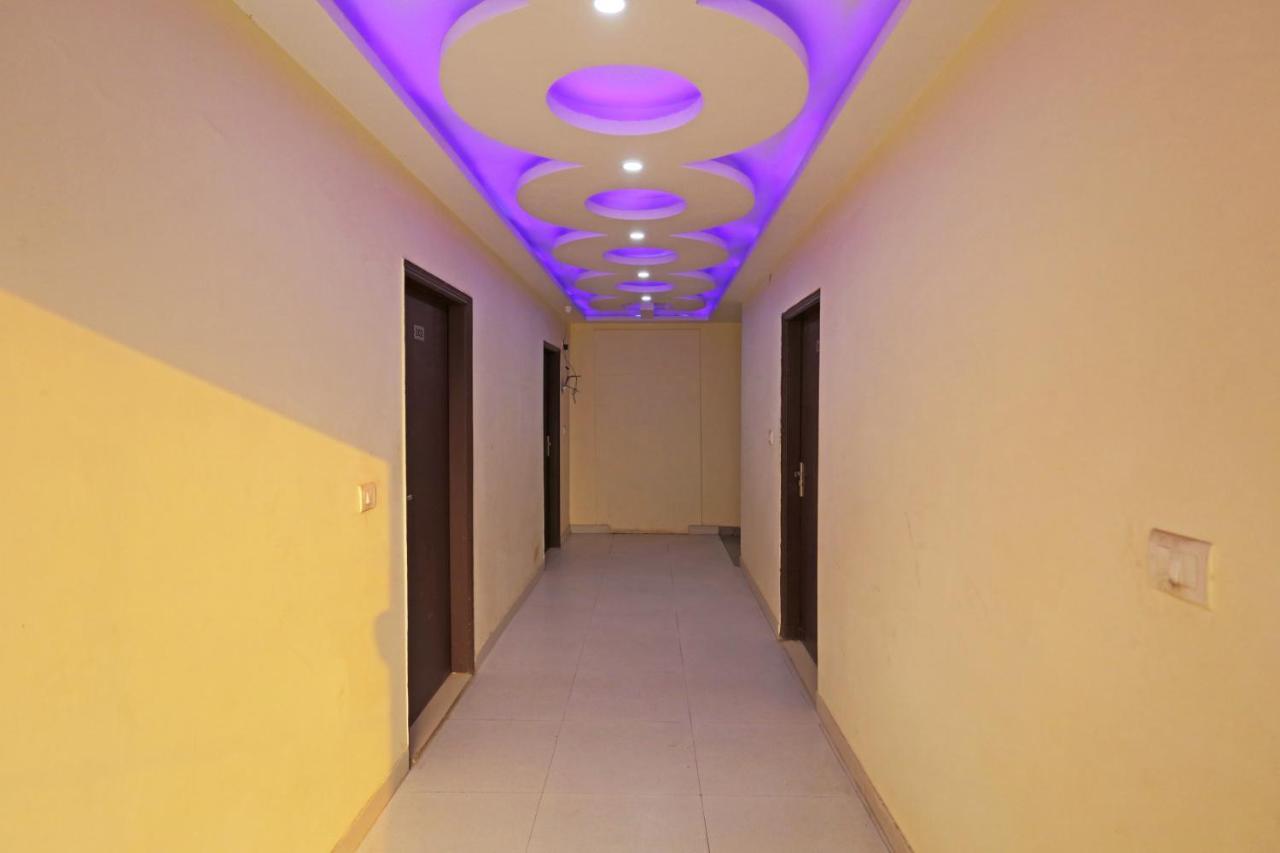 Airport Hotel Rosewood New Delhi Buitenkant foto