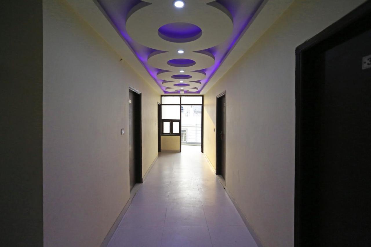 Airport Hotel Rosewood New Delhi Buitenkant foto