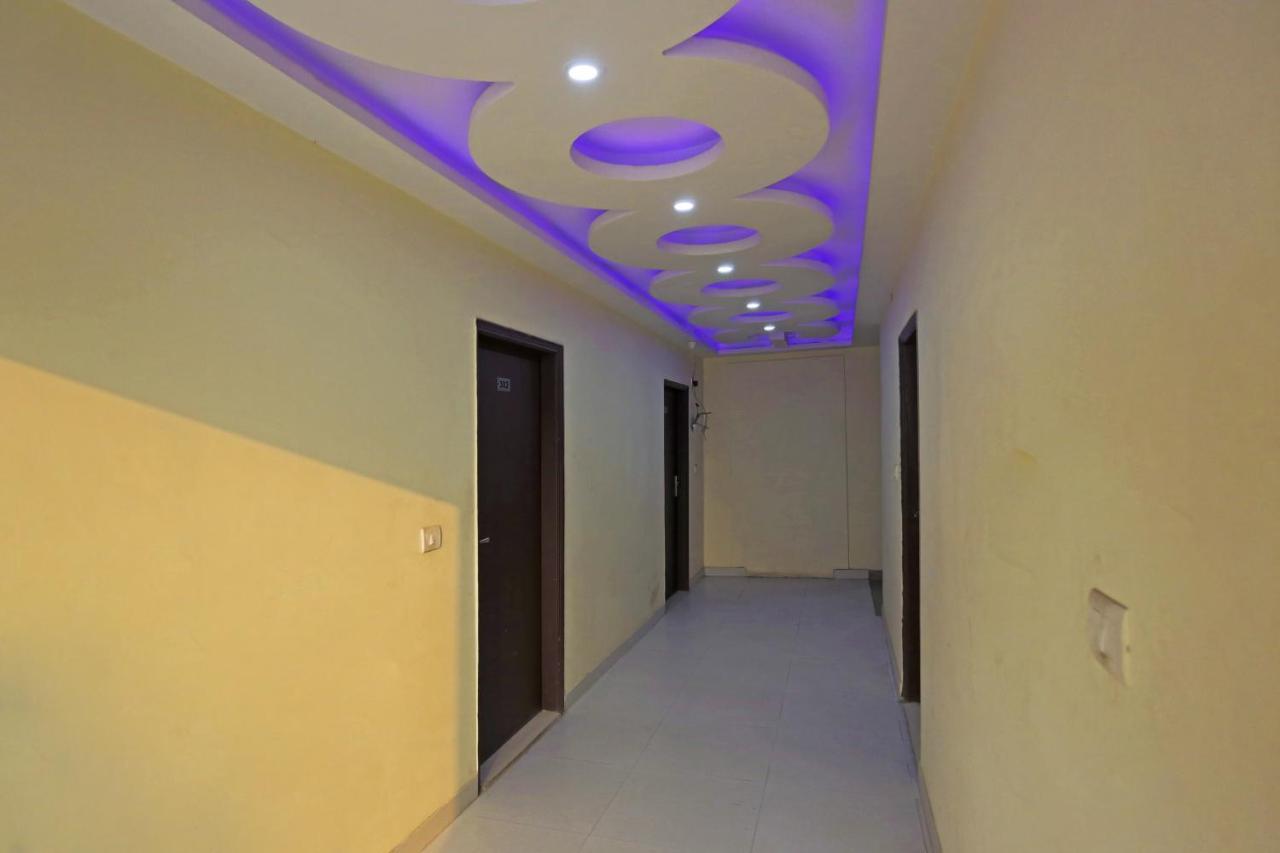 Airport Hotel Rosewood New Delhi Buitenkant foto